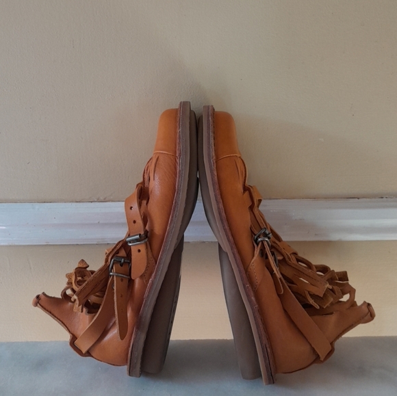Trippen Women Size EU 37 Orange US 6.5 Leather Shoes. FITS MORE LIKE 8.5 - Picture 3 of 14